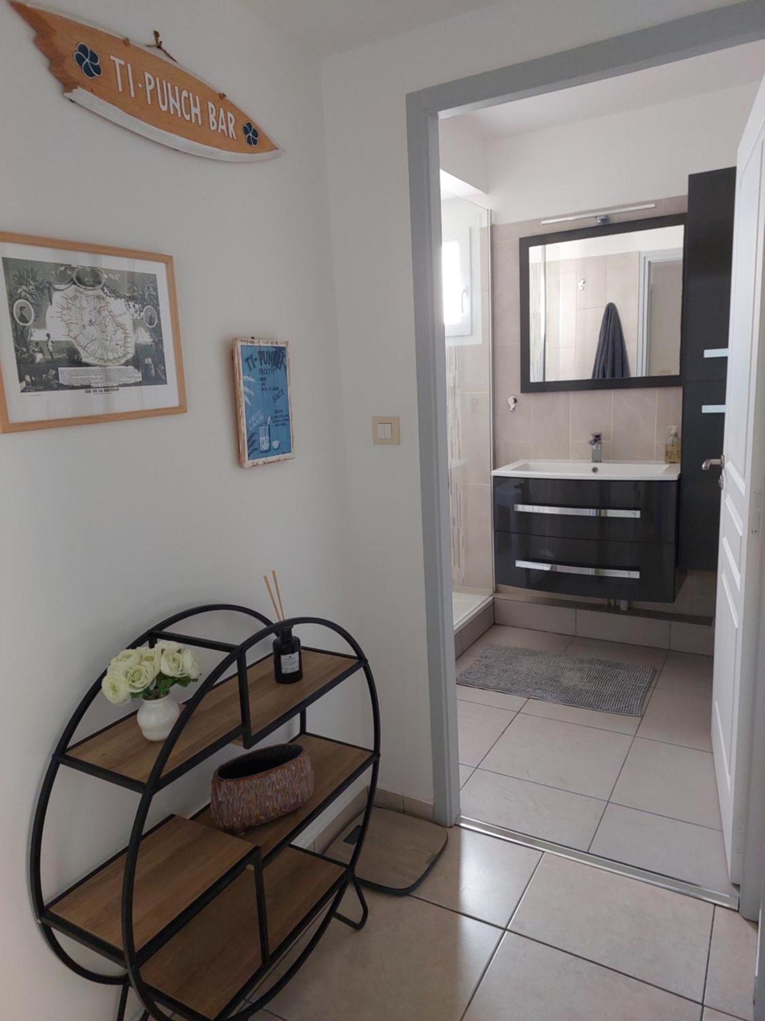 Beau T3 Litchi Vue Ocean Piscine Apartamento Saint-Gilles-les Bains Exterior foto